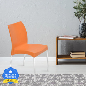 Novella chair best sale