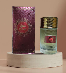 Oud wood hot sale perfume price