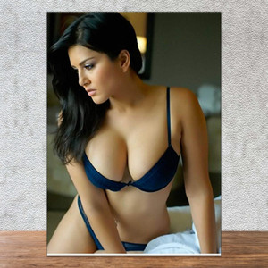 Sunny leone online hot wallpaper