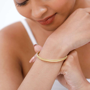 Tanishq gold sales hand bracelet