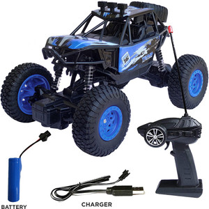 Rock crawler battery outlet