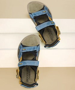 Woodland sandals flipkart on sale