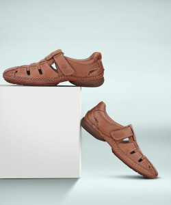 Hush puppies sandals flipkart store