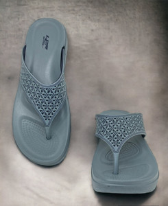 LANCER Women Slippers Shop Online for Footwears in India