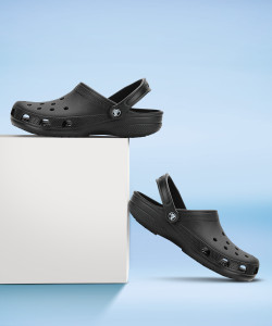 Mens black crocs size 10 top