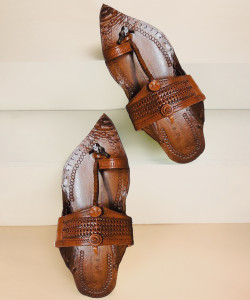 Latest kolhapuri chappal shop