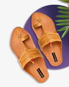 Solapur chappal price discount