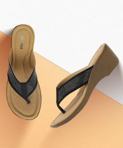 Ladies sandal on flipkart store