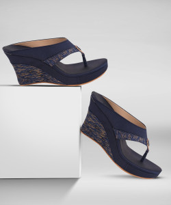 Navy blue wedge flip flops 2025