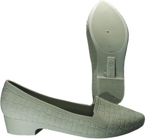 Rainy shoes flipkart 2025