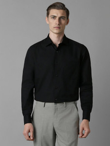 PHILIPPE Classic Full Sleeve Men Comfort Fit Solid Spread Collar Formal Shirt