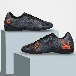 Futsal shoes sale flipkart