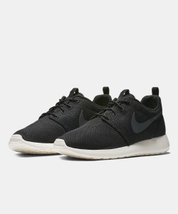 Roshe runners sales