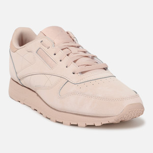 Pale pink reebok classics on sale