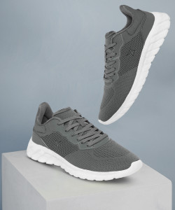 Hrx white deals sneakers flipkart