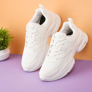 White shoes for women flipkart on sale