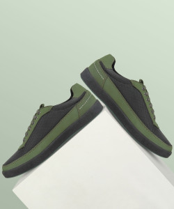 Red Chief Footwear - Upto 50% to 80 