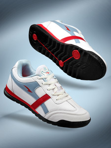 Biker tennis shoes top