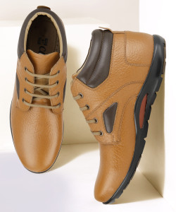 RED CHIEF Casuals For Men Buy ELEPHANT TAN Color RED