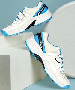 Sega store cricket shoes