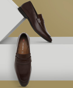 Lee cooper discount loafer shoes flipkart