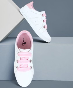 Fila court sale deluxe strawberry milk