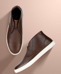Red tape men's leather chukka boots online
