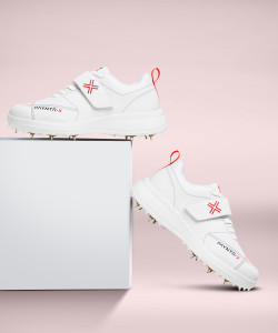 Panther cricket shoes best sale