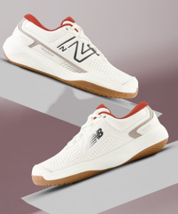 New balance sales 696 rood