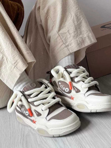 Oyy shoes sales