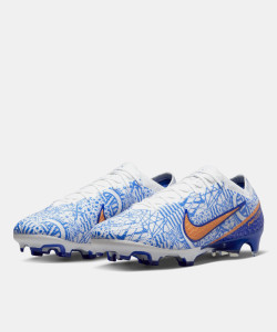 Flipkart nike football boots clearance