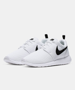 Shoes similar hotsell to roshe run