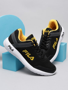 Fila 94 black store