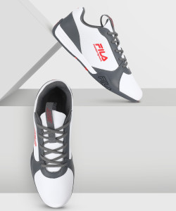 Fila white deals shoes flipkart