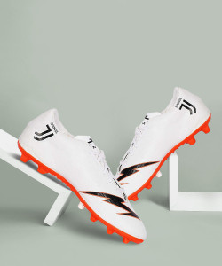 Nike cr7 sales football shoes flipkart