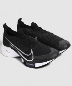 nike air zoom tempo next black