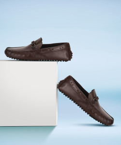 Red tape driving hot sale shoes