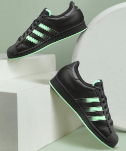 Adidas superstar hotsell shoes flipkart