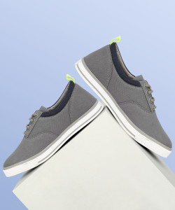 Canvas shoes for men flipkart top