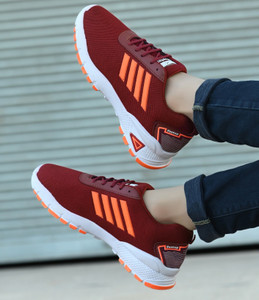 Total sports mens discount sneakers