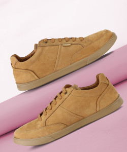 Woodland sneakers deals shoes flipkart