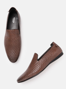 ANOUK Mojaris For Men Buy ANOUK Mojaris For Men Online at Best Price Shop Online for Footwears in India Flipkart