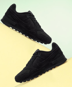 black nike pegasus 89