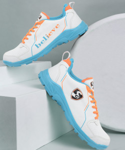 Sg cricket hotsell shoes flipkart