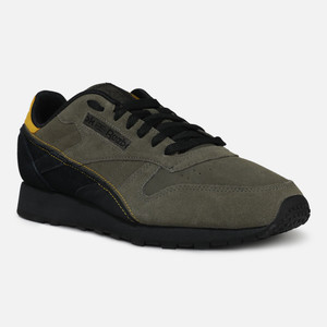 Olive reebok classics 2025
