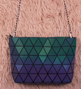 Lumi bag geometric clearance