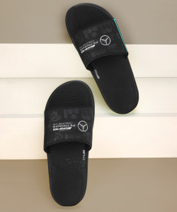 Puma mercedes slides on sale