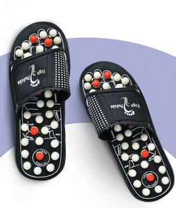 Acupressure yoga hotsell slippers flipkart