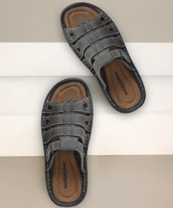 Weinbrenner Men Slippers Flipkart
