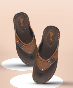 Paragon v shape chappal 2025